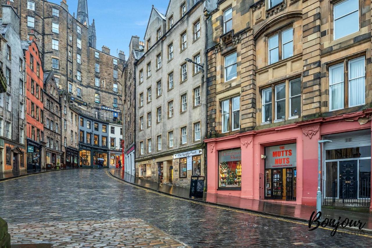 Cosy Grassmarket 2Br-1Ba - Newly Decorated! By Bonjour Residences エディンバラ エクステリア 写真